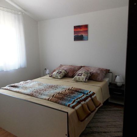 Apartment Vir Exterior foto